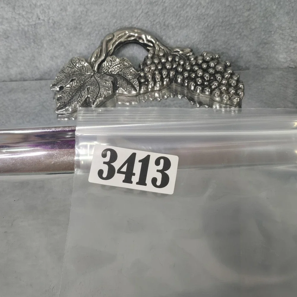 Vintage Towle Silversmiths Grape Vine Serving Tray Silver Tone 20